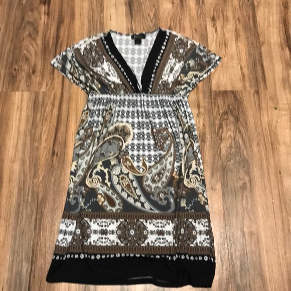 Dresses & Skirts - Joci and I brown paisley dress size small